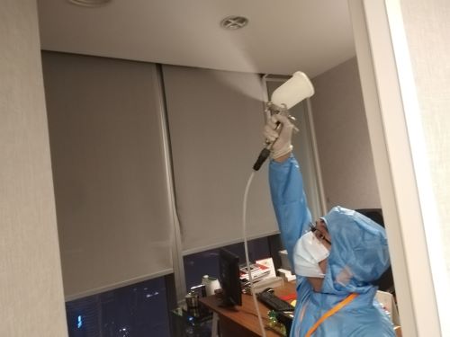 实验室严把质量关